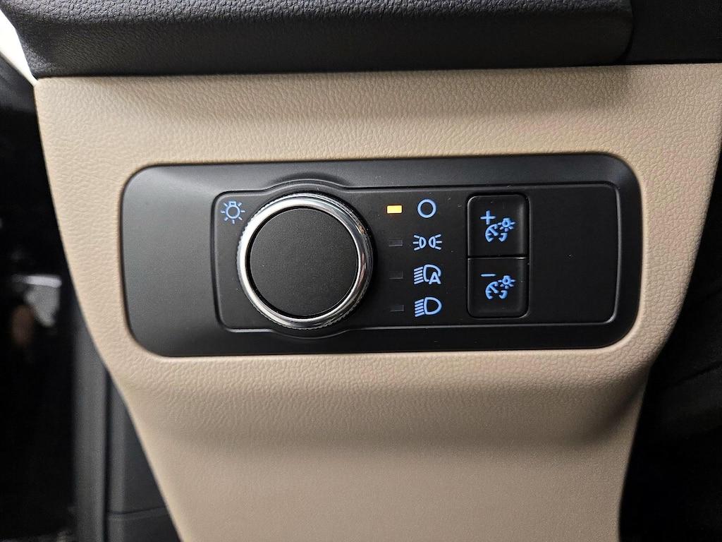 used 2022 Ford Escape car, priced at $19,998