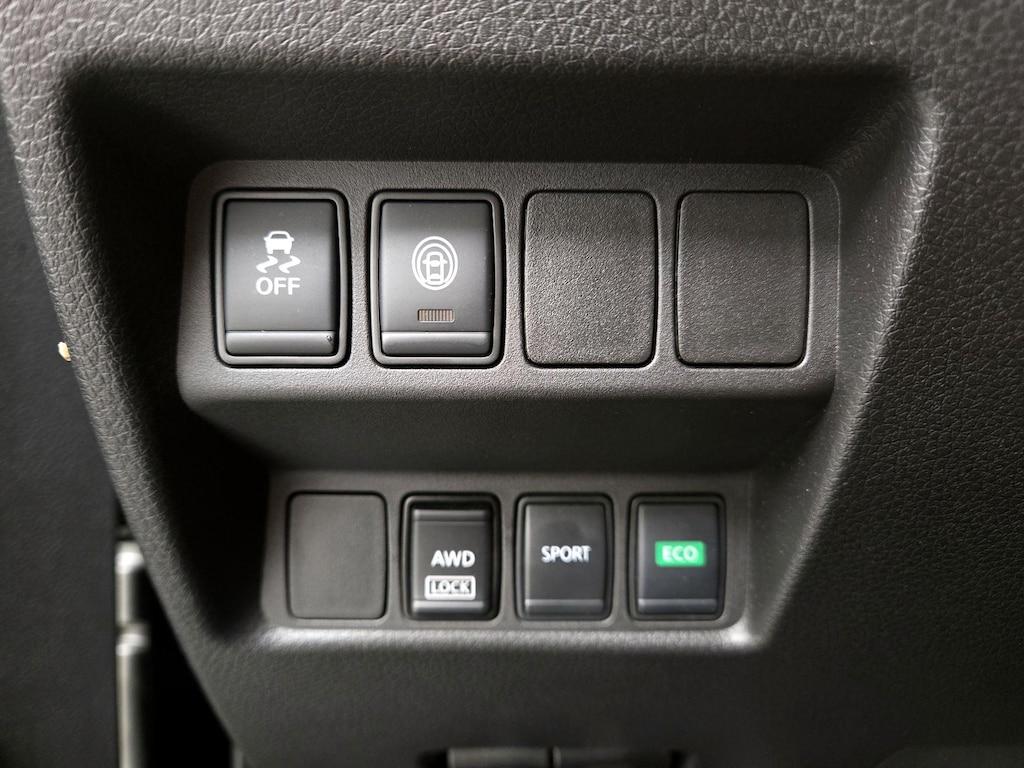 used 2020 Nissan Rogue Sport car, priced at $19,998