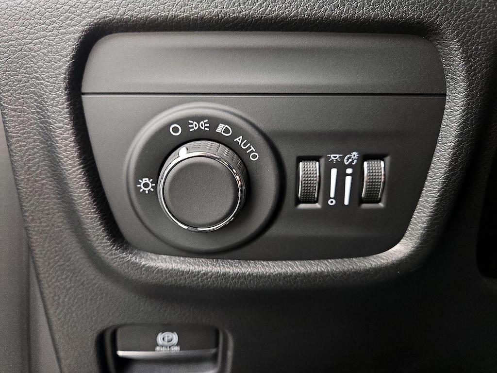 used 2022 Jeep Grand Cherokee L car, priced at $30,998