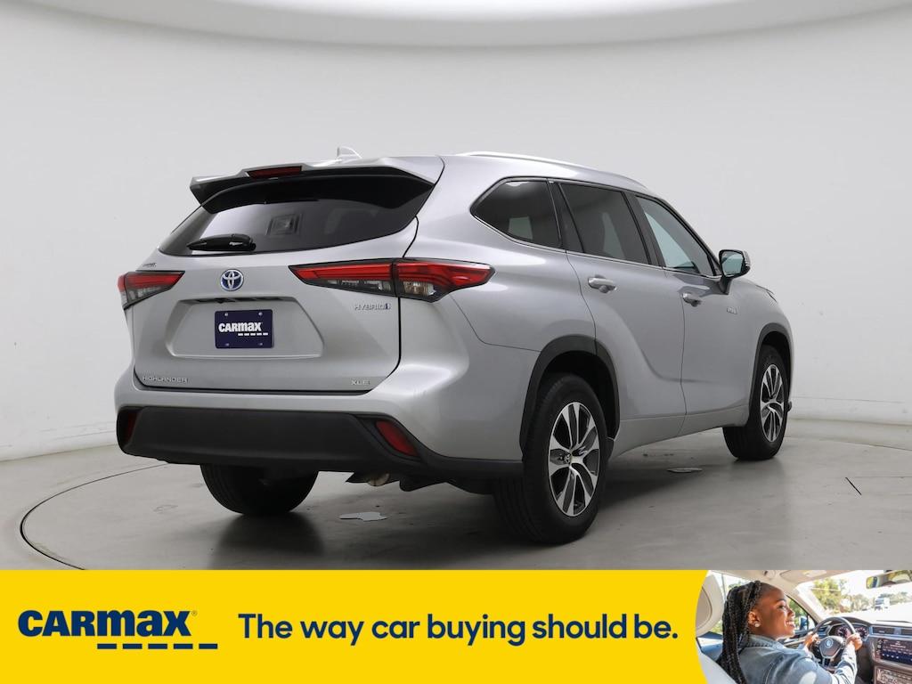 used 2021 Toyota Highlander Hybrid car, priced at $39,998
