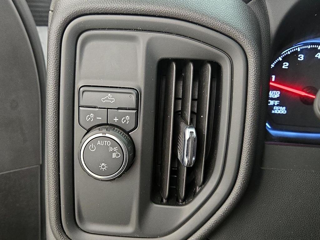 used 2022 Chevrolet Silverado 1500 car, priced at $25,998