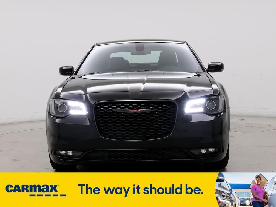 used 2022 Chrysler 300 car, priced at $30,998