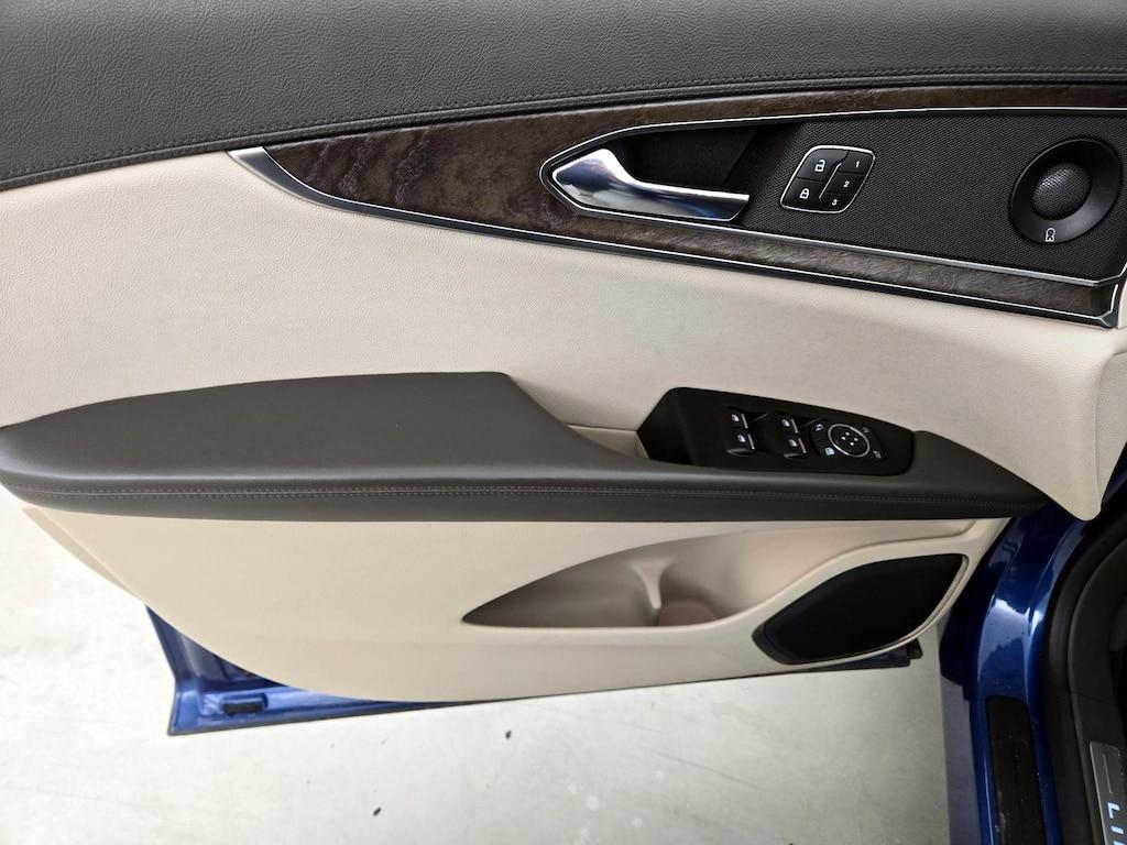 used 2020 Lincoln Nautilus car, priced at $27,998