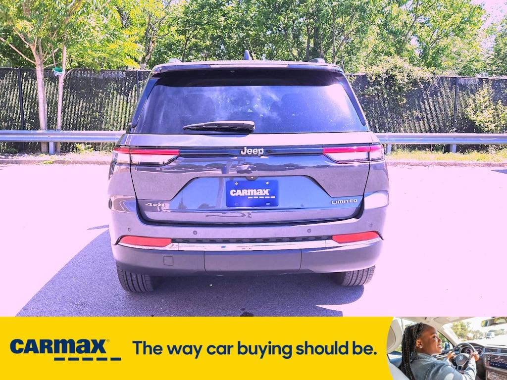 used 2022 Jeep Grand Cherokee car, priced at $29,998