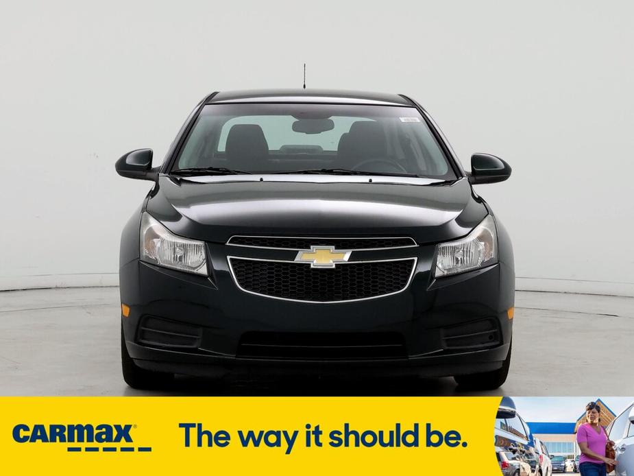 used 2014 Chevrolet Cruze car, priced at $12,998