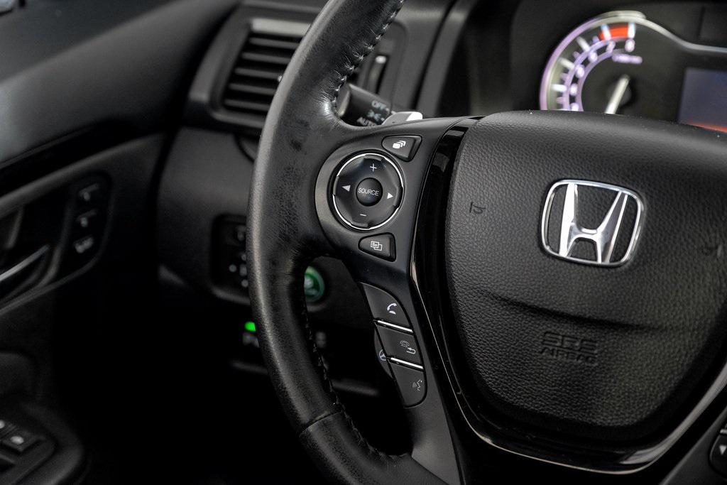 used 2018 Honda Pilot car, priced at $11,581