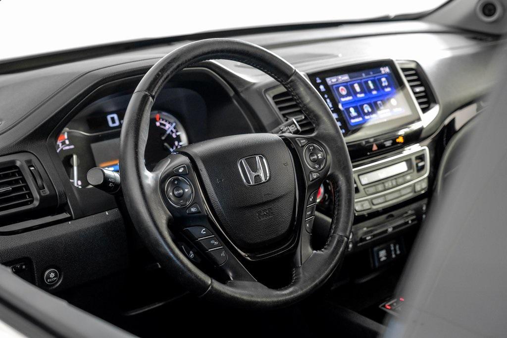 used 2018 Honda Pilot car, priced at $11,581