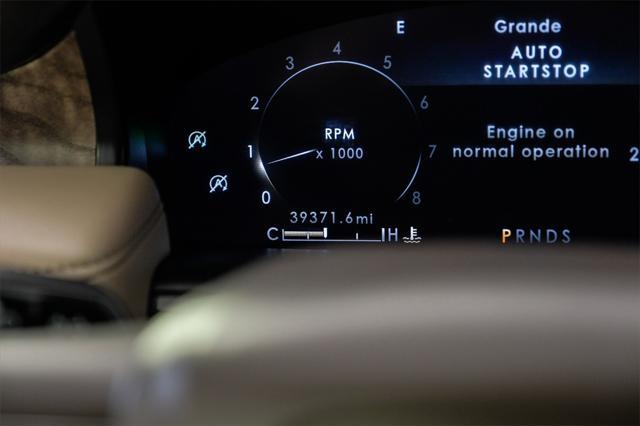 used 2023 Lincoln Nautilus car, priced at $33,981