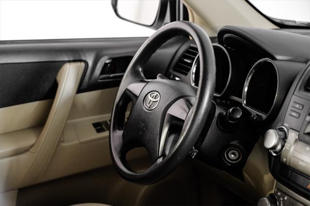 used 2011 Toyota Highlander car, priced at $9,981