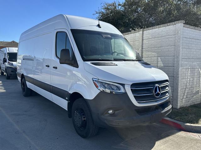 used 2022 Mercedes-Benz Sprinter 3500 car, priced at $53,881