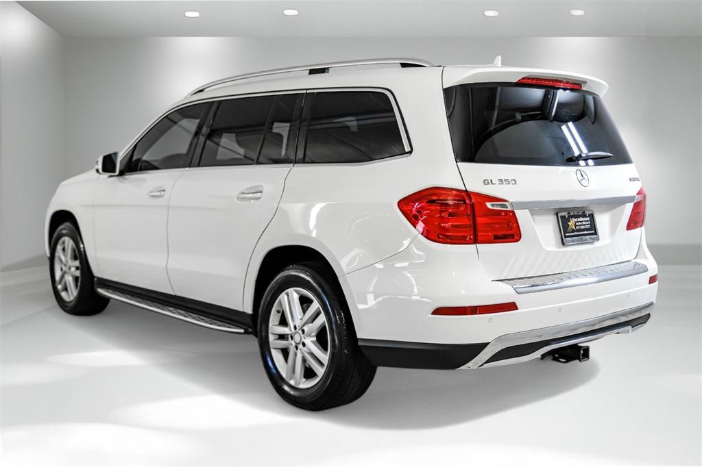 used 2015 Mercedes-Benz GL-Class car, priced at $13,581