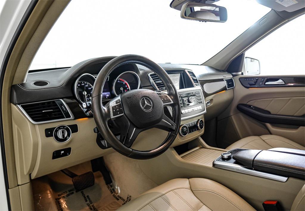 used 2015 Mercedes-Benz GL-Class car, priced at $13,581