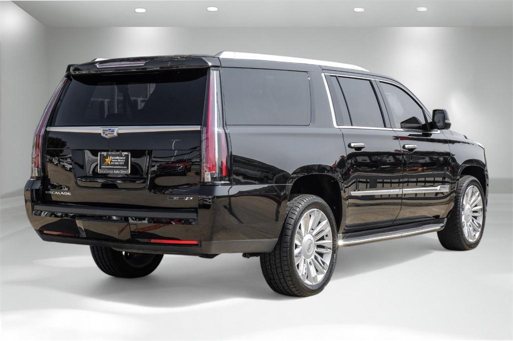 used 2015 Cadillac Escalade ESV car, priced at $22,781