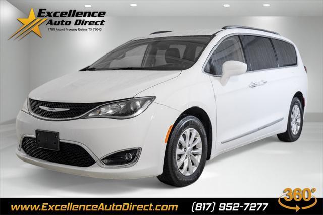 used 2019 Chrysler Pacifica car, priced at $14,281