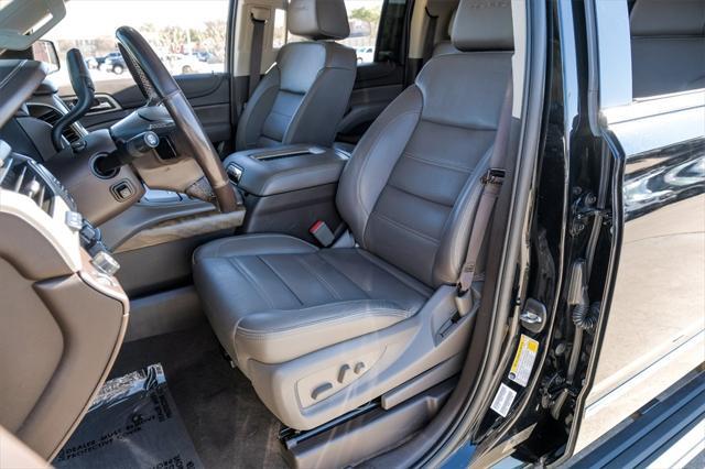 used 2019 GMC Yukon XL car, priced at $35,988