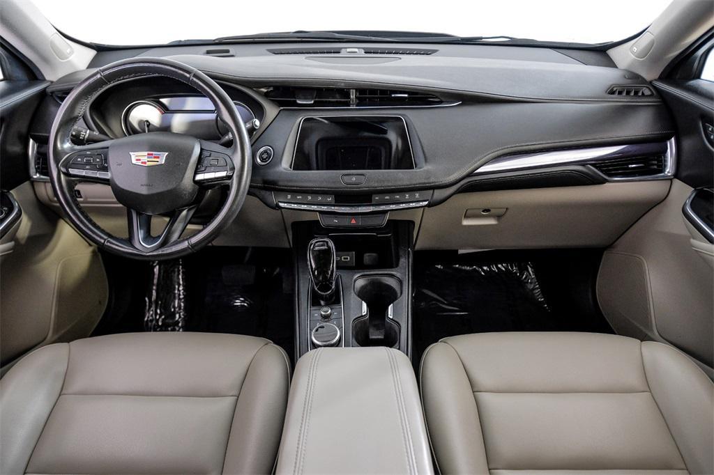 used 2023 Cadillac XT4 car, priced at $23,581