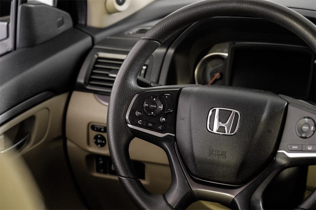 used 2019 Honda Pilot car, priced at $13,981