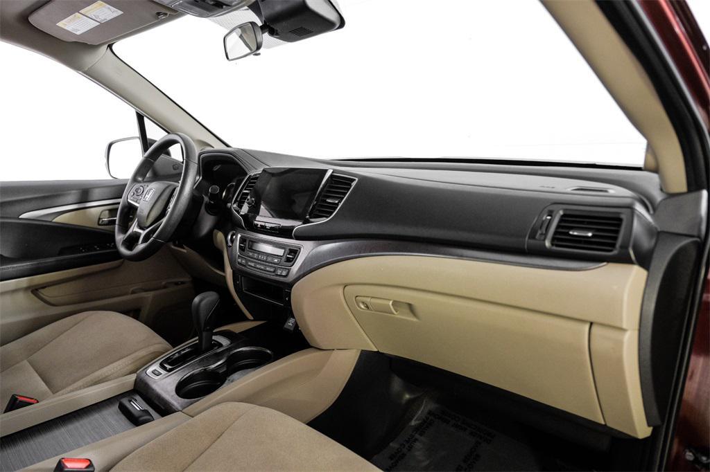 used 2019 Honda Pilot car, priced at $13,981