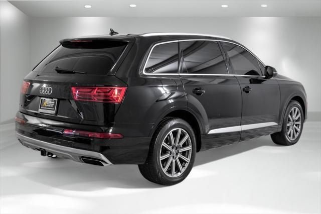 used 2019 Audi Q7 car, priced at $23,081