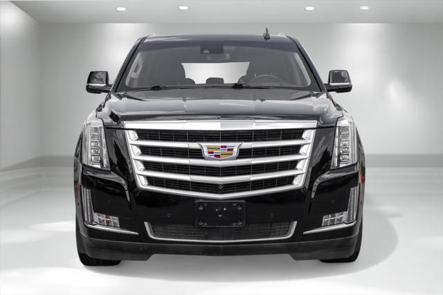 used 2019 Cadillac Escalade ESV car, priced at $35,281