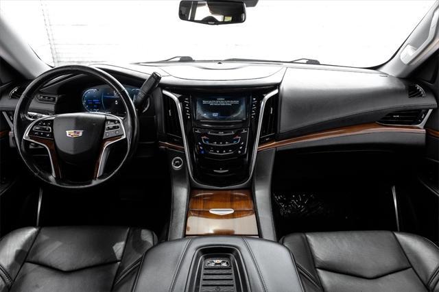 used 2019 Cadillac Escalade ESV car, priced at $35,281