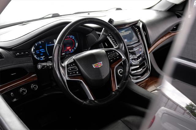 used 2019 Cadillac Escalade ESV car, priced at $35,281