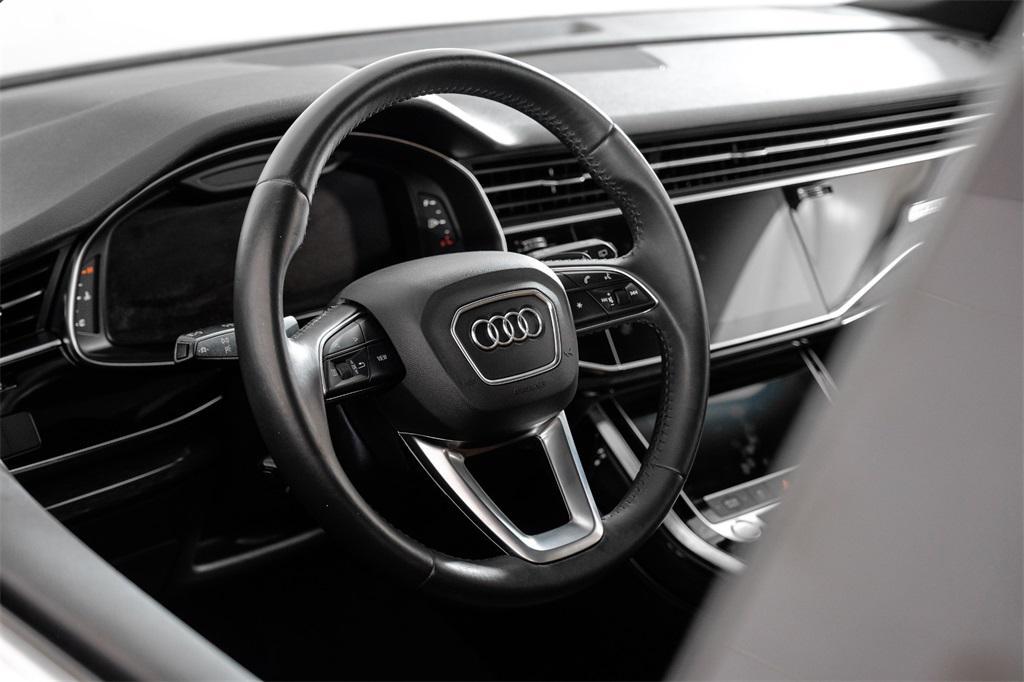 used 2020 Audi Q7 car, priced at $26,581