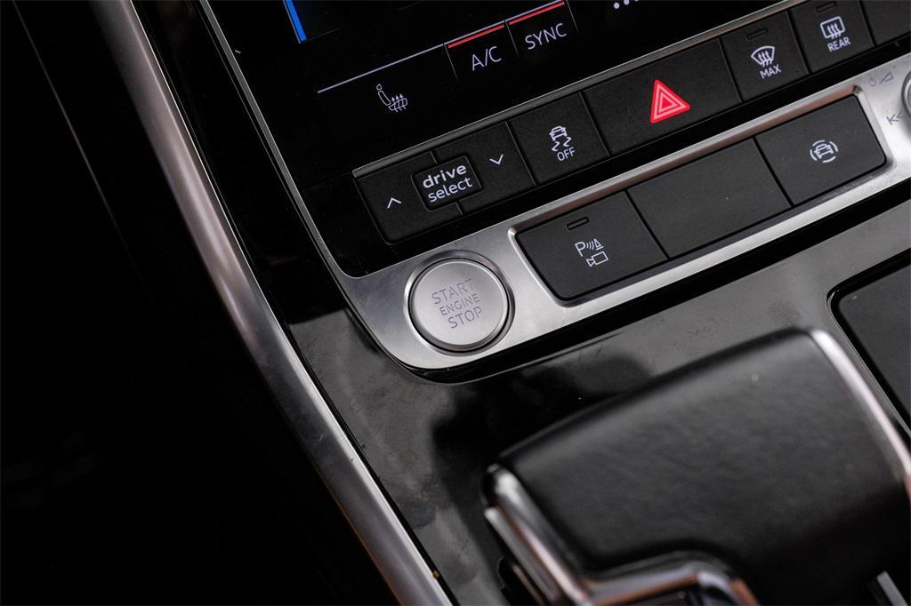 used 2020 Audi Q7 car, priced at $26,581