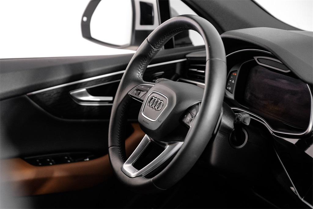 used 2020 Audi Q7 car, priced at $26,581