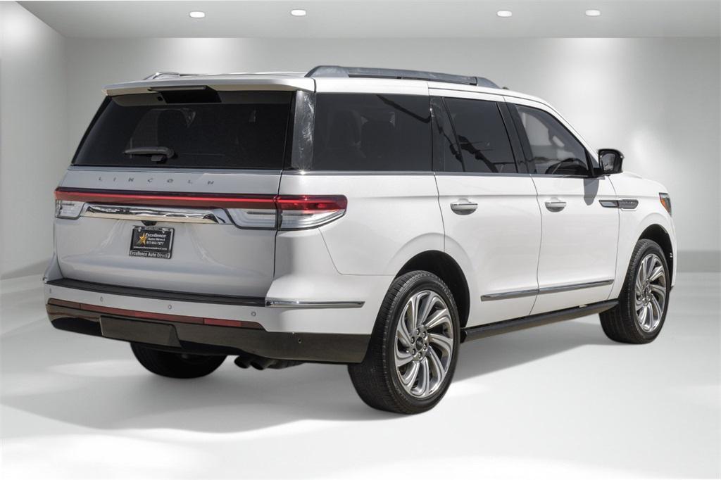 used 2023 Lincoln Navigator car, priced at $45,781
