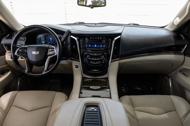 used 2019 Cadillac Escalade ESV car, priced at $32,081