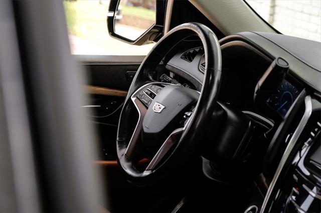 used 2020 Cadillac Escalade car, priced at $39,981
