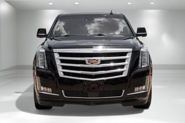 used 2020 Cadillac Escalade car, priced at $39,981