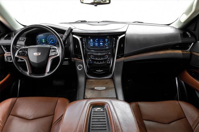 used 2020 Cadillac Escalade car, priced at $39,981