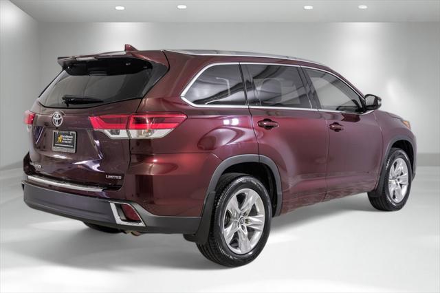 used 2019 Toyota Highlander car, priced at $24,481