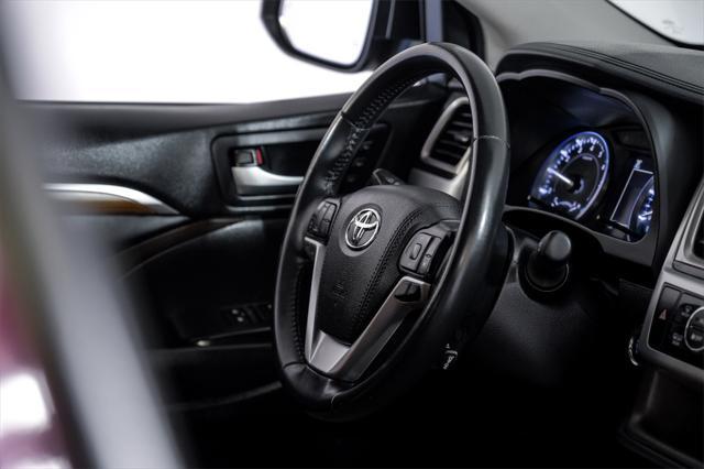 used 2019 Toyota Highlander car, priced at $24,481