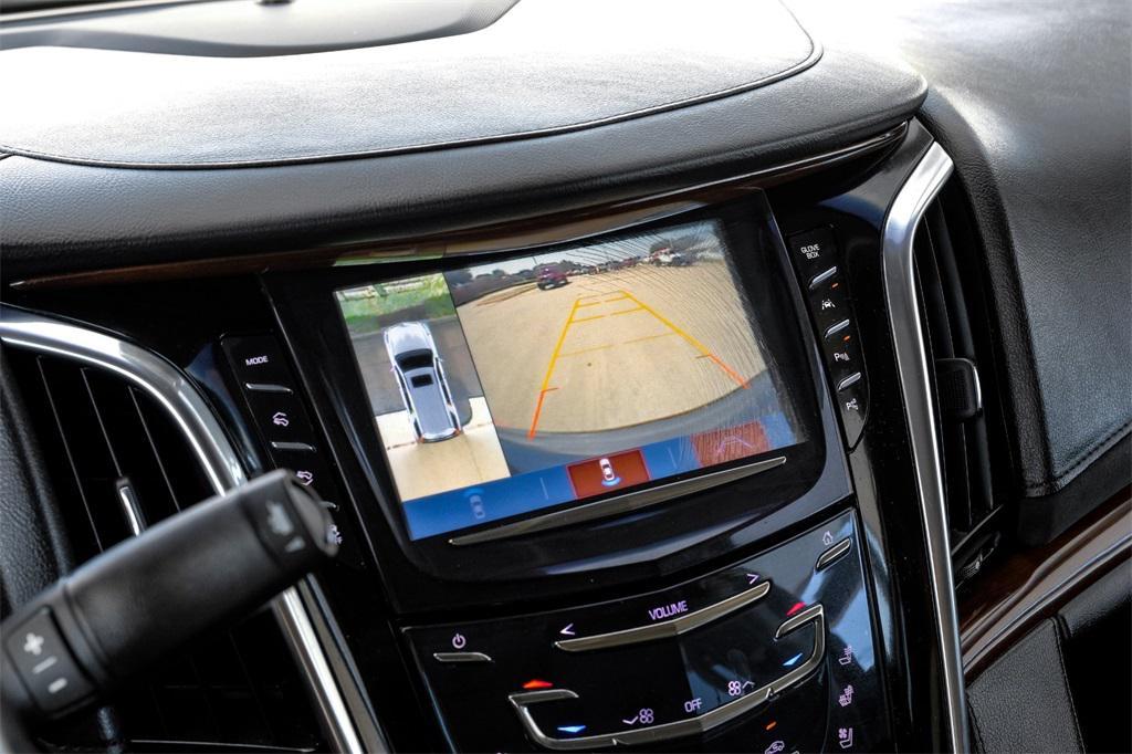 used 2018 Cadillac Escalade ESV car, priced at $30,981