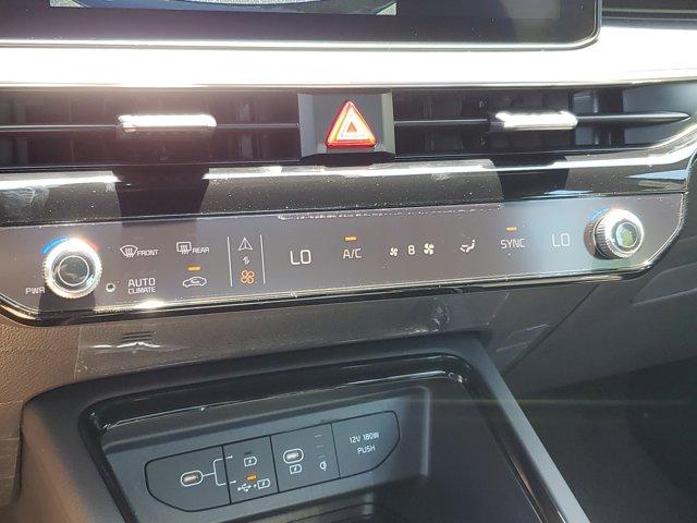 new 2025 Kia K5 car, priced at $31,500