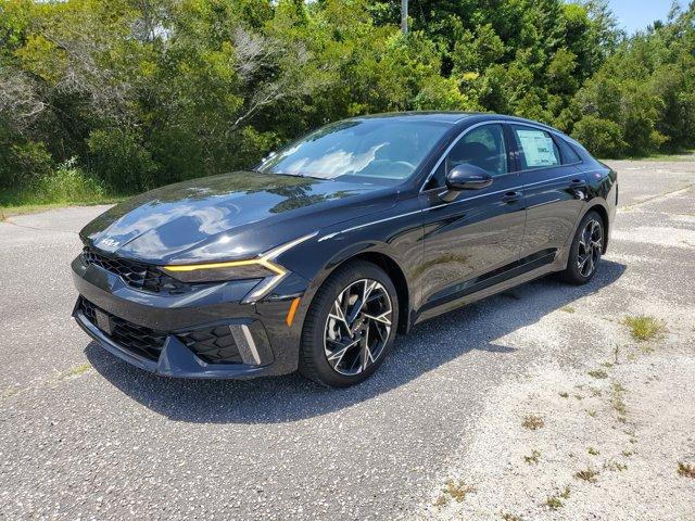 new 2025 Kia K5 car, priced at $31,500