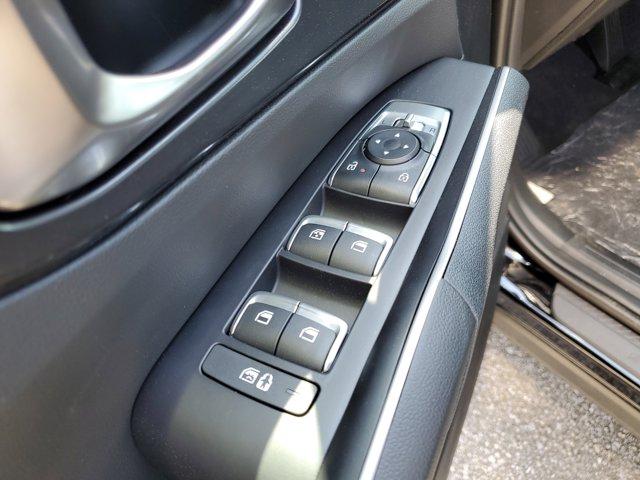 new 2025 Kia Sorento car, priced at $38,180