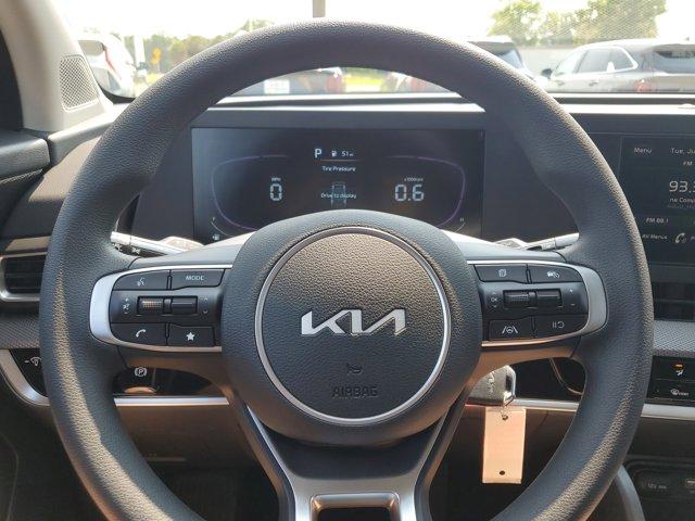 new 2025 Kia Sportage car, priced at $29,355