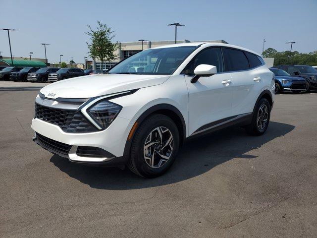 new 2025 Kia Sportage car, priced at $29,355
