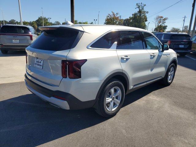 new 2026 Kia Sorento car, priced at $34,245