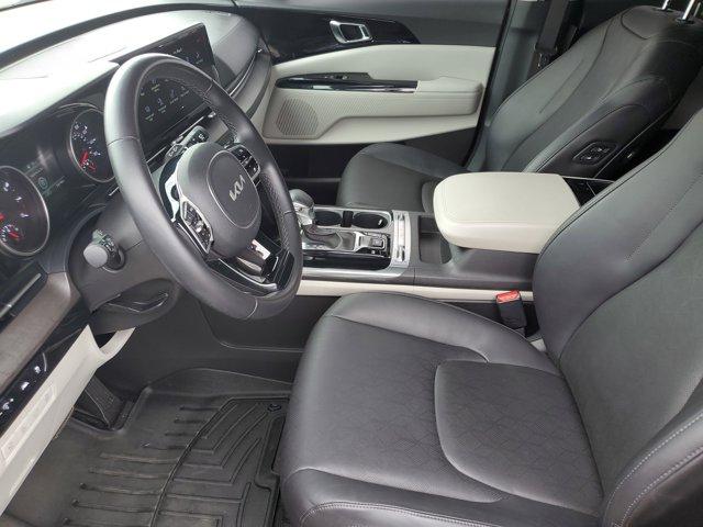 used 2022 Kia Carnival car, priced at $33,886