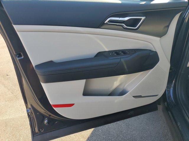 new 2026 Kia Sportage car, priced at $33,415