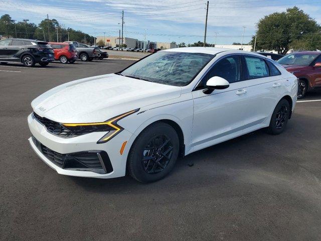 new 2025 Kia K5 car, priced at $29,395