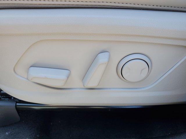 new 2025 Kia Sorento car, priced at $38,675