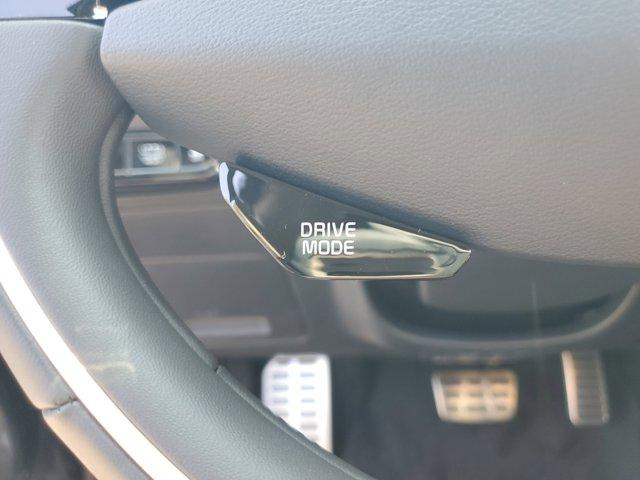 new 2025 Kia Niro car, priced at $34,010