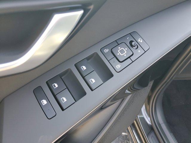 new 2025 Kia Niro car, priced at $34,010