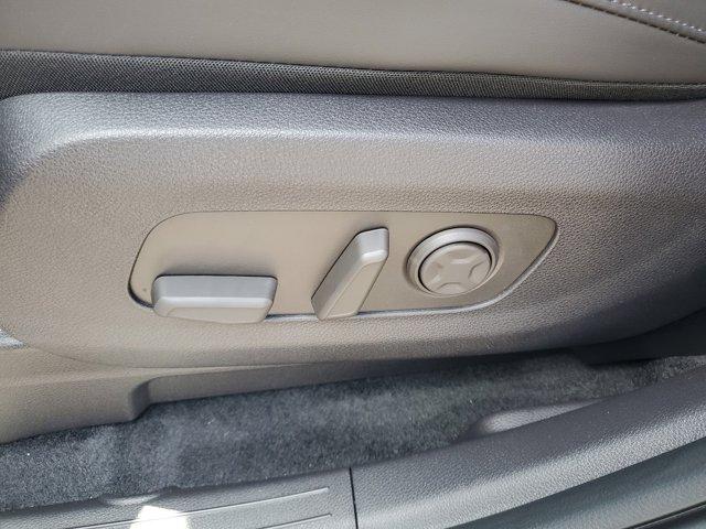 new 2026 Kia Carnival car, priced at $40,920